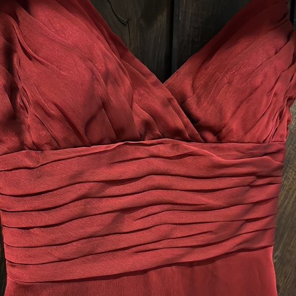 Belsoie Crimson Red skinny strap gown with small train - Picture 3 of 11